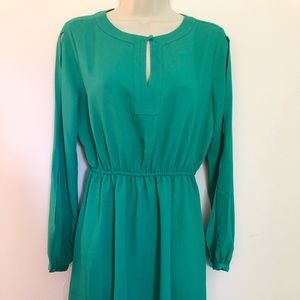 Loft Green Dress w/ Sleeve Detail Size SP NWT